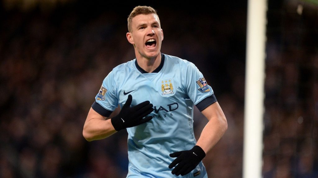 Tiểu sử của Edin Dzeko - Footbalium