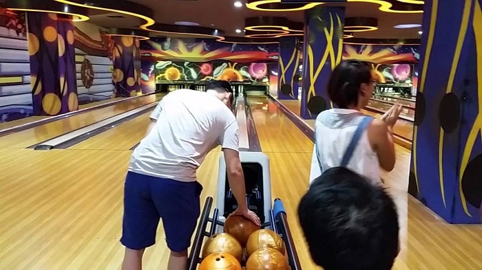 [Tổng hợp] 5 địa điểm chơi bowling rẻ nhất Hà Nội