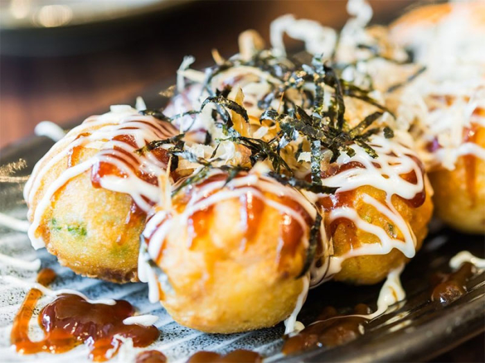 Top 10 địa chỉ quán takoyaki nổi tiếng ở Hà Nội ngon bổ rẻ